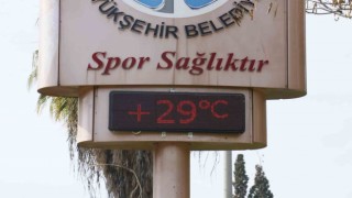 Adanada son 94 yılın en sıcak Mart ayı, termometreler 29 dereceyi gösterdi