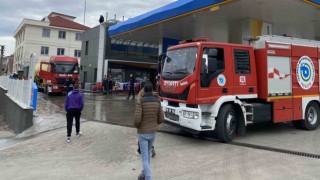 Akaryakıt istasyonunda mazot parladı, bomba gibi ses duyuldu