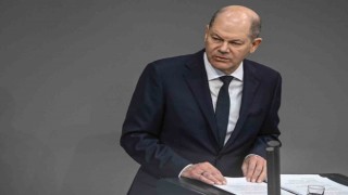 Scholzdan Çine çağrı: Moskova'daki nüfuzunuzu kullanarak Rus birliklerinin geri çekilmesini sağlayın