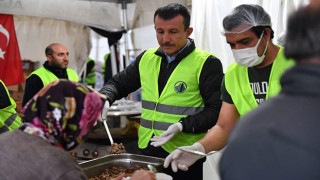 Altındağ Belediye Başkanı Balcı, ilk iftarını Osmaniye’de yaptı