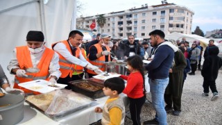 Altındağ Belediyesinden Osmaniyede depremzedelere iftar