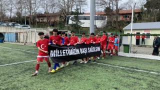 Amatör maçın hakeminden alkışlanacak davranış