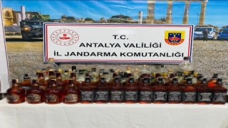 Antalyada bin 669 şahıs sorgulandı, 30 litre sahte alkol ele geçirildi