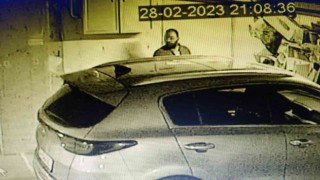 Apartmana bina sakini gibi girdi, 100 bin liralık jant çaldı