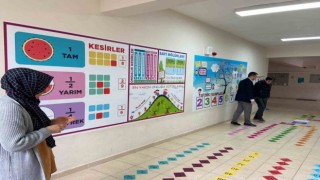 Aslanapa İlkokuluna Matematik Sokağı