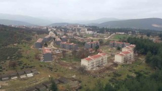 Atıl lojmanlar depremzedelere sıcak yuva oldu