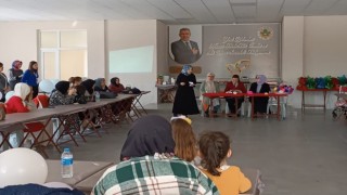 Aydında depremzede kadınlara moral etkinliği düzenlendi