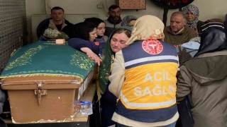 Aydındaki kazada hayatını kaybeden sağlık personeli gözyaşlarıyla uğurlandı