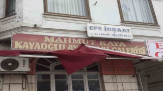 Aynı kamyon 3 gün içerisinde 2 kez aynı tenteye çarptı