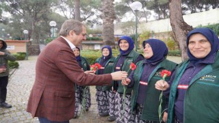 Ayvalık Belediye Başkanı Ergin, “Cinsiyete dayalı ayrımcılıkla mücadele etmeliyiz”