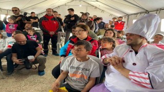 Bakan Yanık, Hatayda çadır kenti ziyaret etti