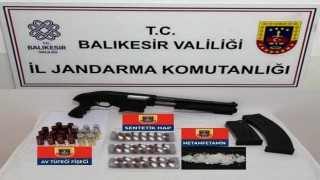 Balıkesirde 3 şahsa uyuşturucu operasyonu