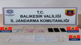 Balıkesirde jandarmadan tefecilik operasyonu: 3 gözaltı