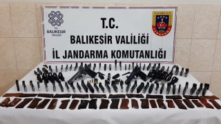 Balıkesirde silah, mühimmat imal ve ticaretine operasyon