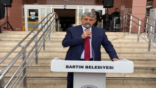 Bartın Belediye Başkanı Akın, milletvekili aday adaylığı için görevinden istifa etti