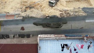 Başakşehirde inşaat çalışması sırasında yol çöktü