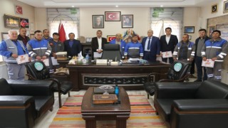 Başkan Arslan, Çamelinin fedakar personellerini onurlandırdı