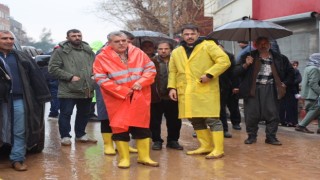 Başkan Beyazgül sabahın ilk ışıklarına kadar sahadaki çalışmaları yönetti