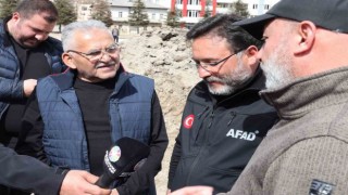 Başkan Büyükkılıç, Elbistan Kayseri Çarşısında incelemelerde bulundu