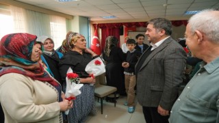 Başkan Şenlikoğlundan Kadınlar Gününde anlamlı ziyaret