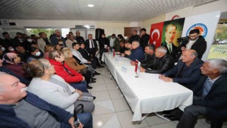 Başkan Tarhan, Mezitlideki hasarlı binalarla ilgili bilgilendirme yaptı