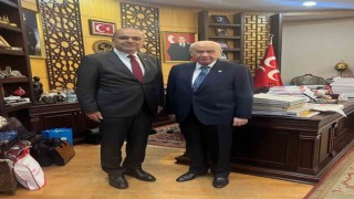 Başkan Uzundemir Genel Başkan Bahçeliyi ziyaret etti