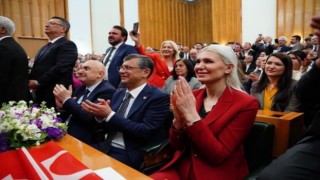 Başkan V. Subaşı, CHP grup toplantısına katıldı