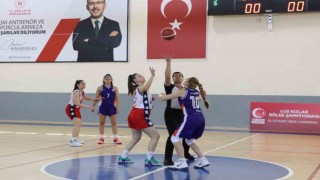 Basketbol U16 Kadınlar Bölge Şampiyonası, Karamanda başladı