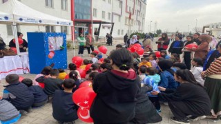 Batman Üniversitesinden depremden etkilenen çocuklara moral etkinliği