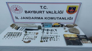 Bayburt merkezli 3 ilde tarihi eser kaçakçılarına yönelik operasyon