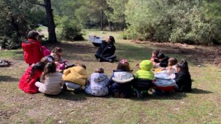 Bayraklının öğrencileri doğa ile iç içe