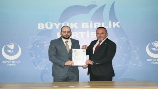 BBP Kartepe İlçe Başkan Yardımcısı istifa edip milletvekili aday adayı oldu