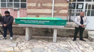 Beton mikserinin altında ölen anne toprağa verildi
