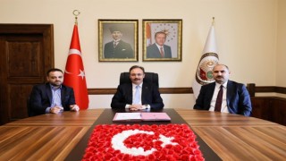 Bilecik Edebali Stadyumu yapım sözleşmesi imzalandı