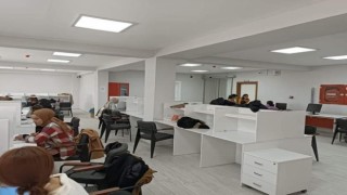 Bilgi evinde öğrencilere sessiz ve konforlu çalışma ortamı sunuluyor