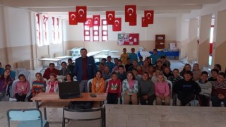 Bozdoğanlı öğrencilere değerler ve mahremiyet semineri verildi