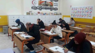 Bu defa öğrenciler değil, veliler sınava girdi