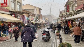 Bu iki fotoğrafın arasında sadece birkaç dakika var