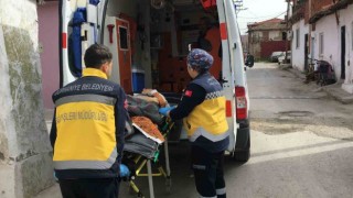 Burhaniye Belediyesinin evde bakım ve sağlık hizmetleri devam ediyor