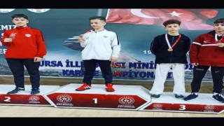 ‘Bursa İller Arası Karate Şampiyonasında büyük başarı