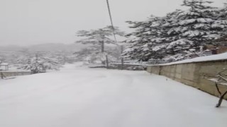 Bursanın dağ köyleri kar altına kaldı
