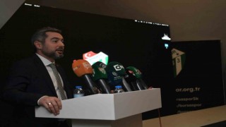 Bursaspor Başkanı Ömer Furkan Banaz: “Bursada ne oldu Allah aşkına?”