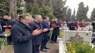 Çanakkale Şehitleri, Edirnekapı Şehitliğinde törenle anıldı