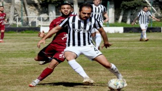 Çeşme Belediyespor, Kartalsporu 2-1 yendi