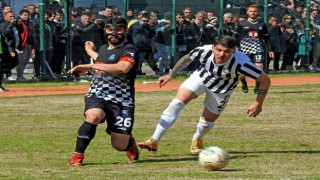 Çeşme Belediyespor zorlu maçta 1-1 berabere kaldı