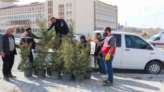 Depremde hayatını kaybeden sağlıkçıların anısına fidan dikildi