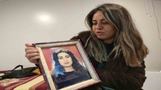 Depremde tüm sevdiklerini kaybetti, konteynerde tek başına yaşam mücadelesi veriyor