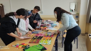 Depremde zarar gören çocuklar için seferber oldular