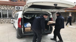Depremzede ailelere gıda desteği
