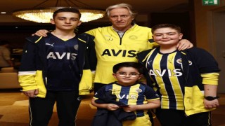 Depremzede Kamilcana Fenerbahçeli oyuncularla bir araya geldi